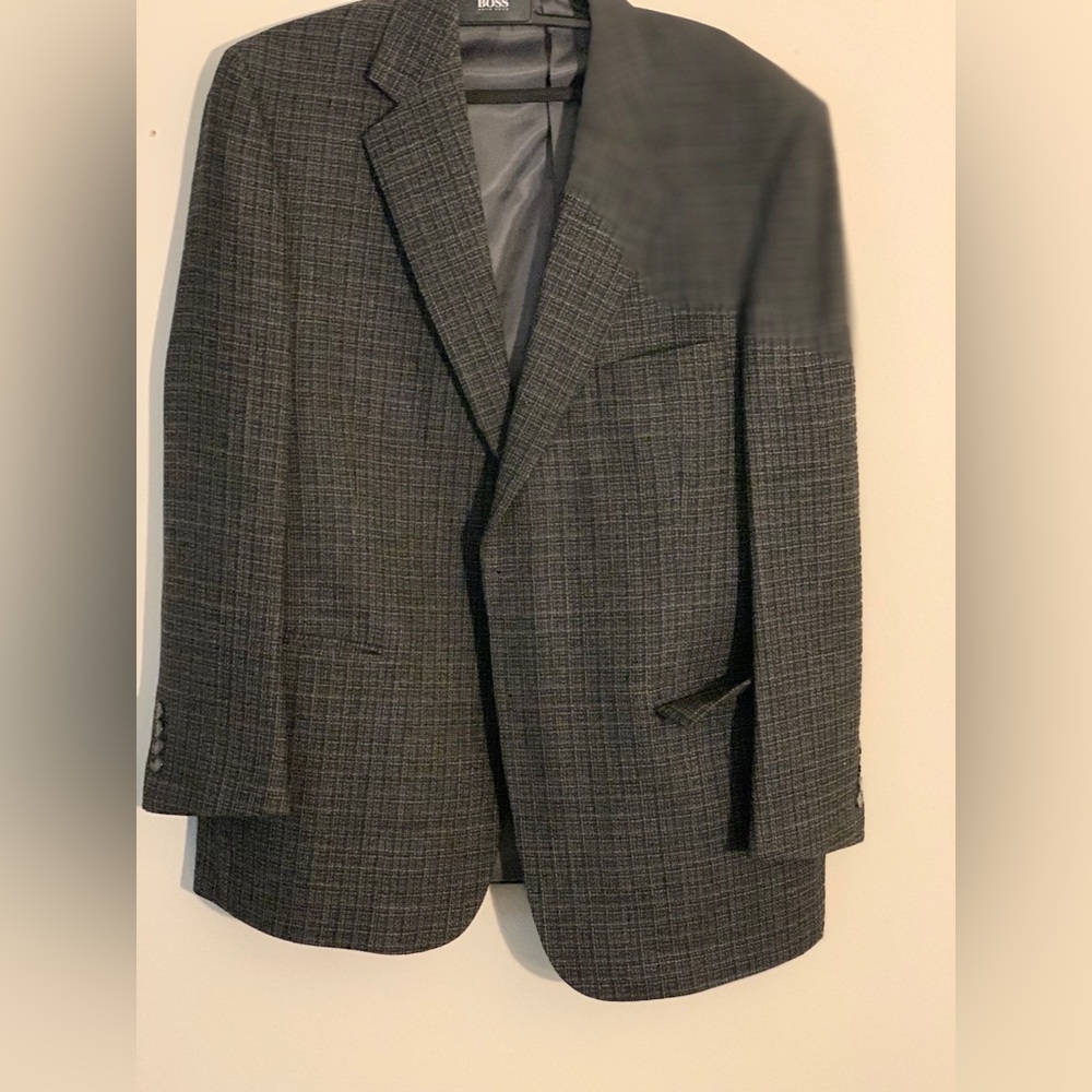 Billy bass suit jacket